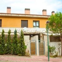 Townhouse in Spain, Catalunya, Girona, 157 sq.m.