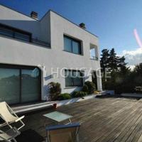 Дом в Испании, Каталония, Жирона, 250 кв.м.