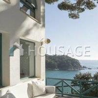 House in Spain, Catalunya, Girona, 300 sq.m.