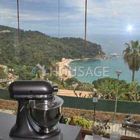 Дом в Испании, Каталония, Жирона, 320 кв.м.