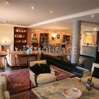 Townhouse in Spain, Catalunya, Girona, 550 sq.m.