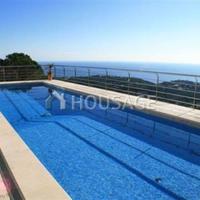 Villa in Spain, Catalunya, Girona, 600 sq.m.