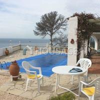 Villa in Spain, Catalunya, Girona, 160 sq.m.