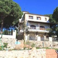 Villa in Spain, Catalunya, Girona, 240 sq.m.