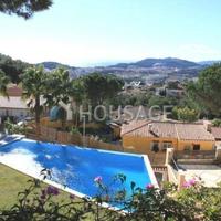 Villa in Spain, Catalunya, Girona, 240 sq.m.