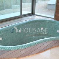 Villa in Spain, Catalunya, Girona, 450 sq.m.