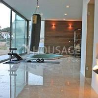 Villa in Spain, Catalunya, Girona, 450 sq.m.