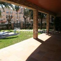 Villa in Spain, Catalunya, Girona, 415 sq.m.