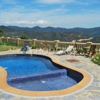 Villa in Spain, Catalunya, Girona, 250 sq.m.