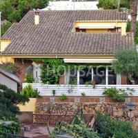 Villa in Spain, Catalunya, Girona, 160 sq.m.