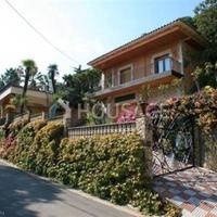 Вилла в Испании, Каталония, Жирона