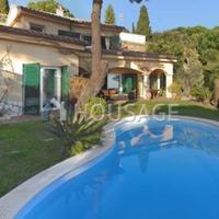 Villa in Spain, Catalunya, Girona, 200 sq.m.