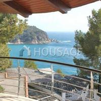 Villa in Spain, Catalunya, Girona, 190 sq.m.