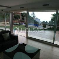 Вилла в Испании, Каталония, Жирона, 385 кв.м.