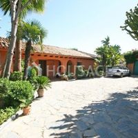 Villa in Spain, Andalucia, 380 sq.m.