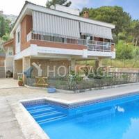 Вилла в Испании, Каталония, Жирона, 284 кв.м.