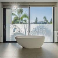 Villa in Spain, Andalucia, 740 sq.m.