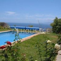 Вилла в Испании, Канарские Острова, Санта-Крус-де-Тенерифе, 220 кв.м.