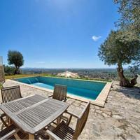 Villa in Spain, Balearic Islands, Palma, 355 sq.m.