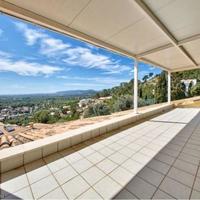 Villa in Spain, Balearic Islands, Palma, 355 sq.m.