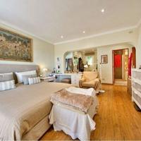 Villa in Spain, Balearic Islands, Palma, 355 sq.m.