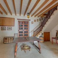 Дом в Испании, Балеарские Острова, Пальма, 6911 кв.м.