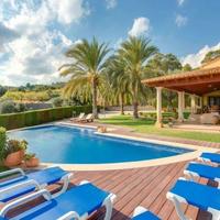 Villa in Spain, Balearic Islands, Palma, 400 sq.m.