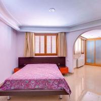 Villa in Spain, Balearic Islands, Palma, 325 sq.m.