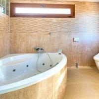 Villa in Spain, Balearic Islands, Palma, 325 sq.m.