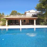 House in Spain, Balearic Islands, Palma, 1335 sq.m.
