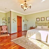 Villa in Spain, Balearic Islands, Palma, 365 sq.m.