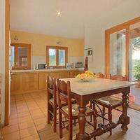 Villa in Spain, Balearic Islands, Palma, 251 sq.m.