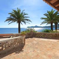 Villa in Spain, Balearic Islands, Palma, 1650 sq.m.