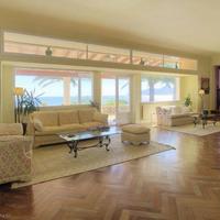 Villa in Spain, Balearic Islands, Palma, 1650 sq.m.