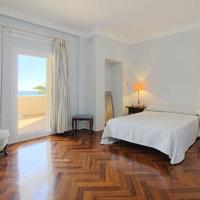 Villa in Spain, Balearic Islands, Palma, 1650 sq.m.