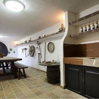 Villa in Spain, Balearic Islands, Palma, 420 sq.m.