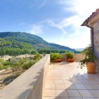 Villa in Spain, Balearic Islands, Palma, 320 sq.m.