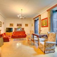 Villa in Spain, Balearic Islands, Palma, 1529 sq.m.