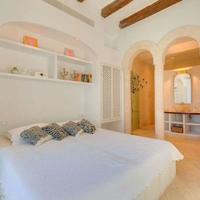 House in Spain, Balearic Islands, Palma, 350 sq.m.