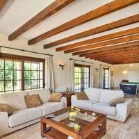 Villa in Spain, Balearic Islands, Palma, 495 sq.m.