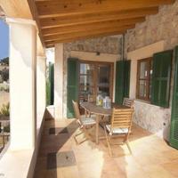 Villa in Spain, Balearic Islands, Palma, 288 sq.m.