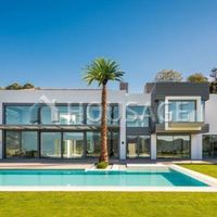 Villa in Spain, Andalucia, 1045 sq.m.