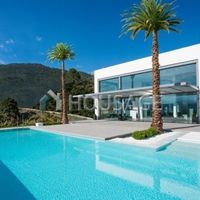 Villa in Spain, Andalucia, 1045 sq.m.