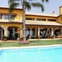 Вилла в Испании, Андалусия, 2560 кв.м.