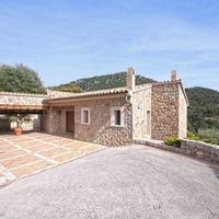 Villa in Spain, Balearic Islands, Palma, 270 sq.m.