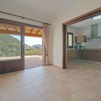 Villa in Spain, Balearic Islands, Palma, 270 sq.m.