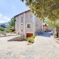 House in Spain, Balearic Islands, Palma, 324 sq.m.