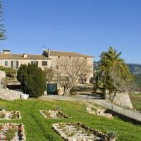 Дом в Испании, Балеарские Острова, Пальма, 1800 кв.м.