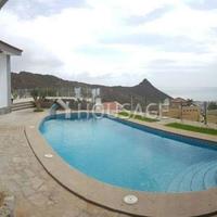 Вилла в Испании, Канарские Острова, Санта-Крус-де-Тенерифе, 180 кв.м.