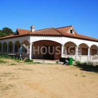 Villa in Spain, Catalunya, Girona, 620 sq.m.